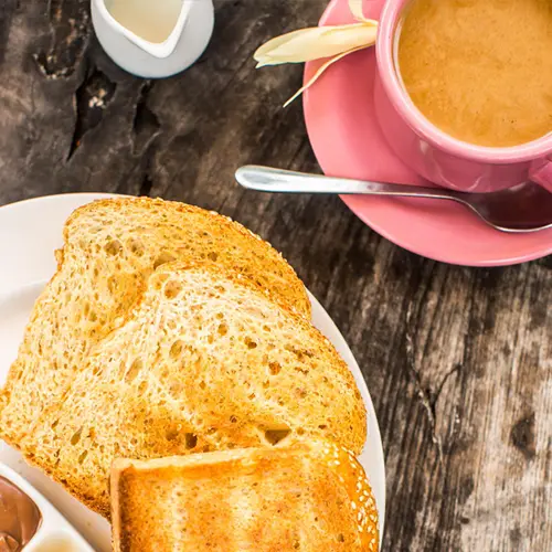 motelcalypso_Café com Leite e Torradas