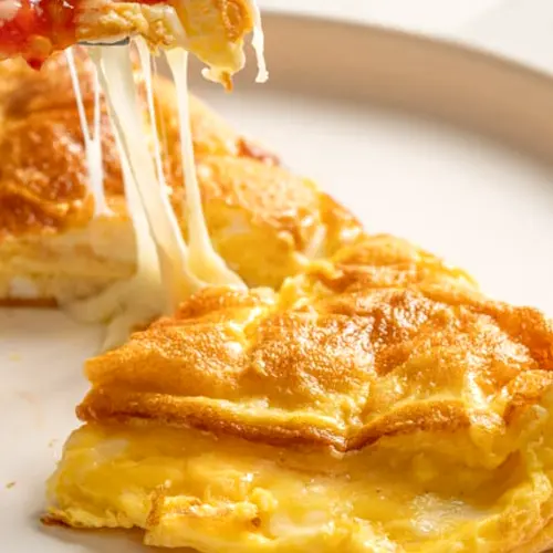 motelcalypso_Omelete de Queijo