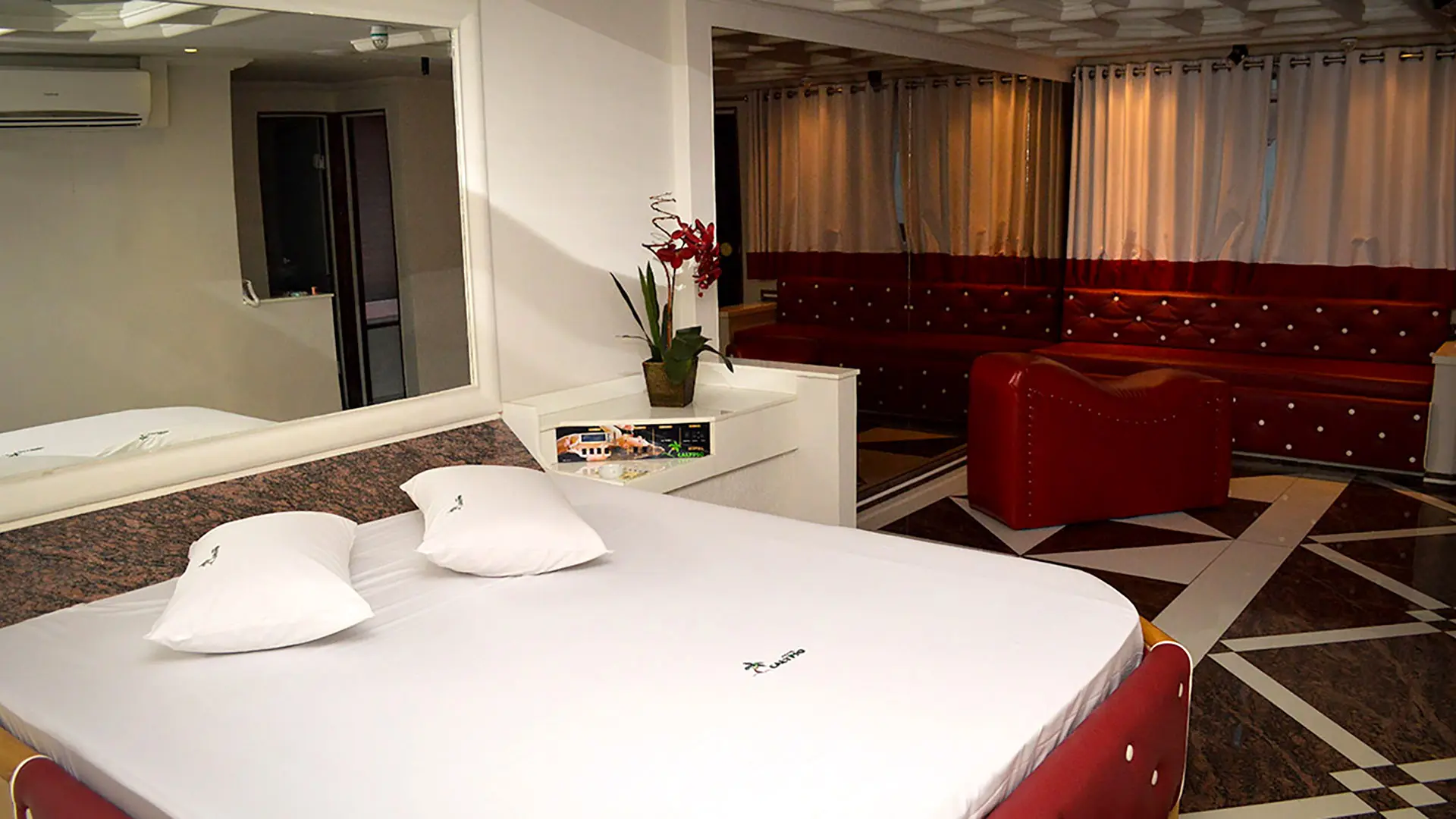 suite_piscina_hidro_001